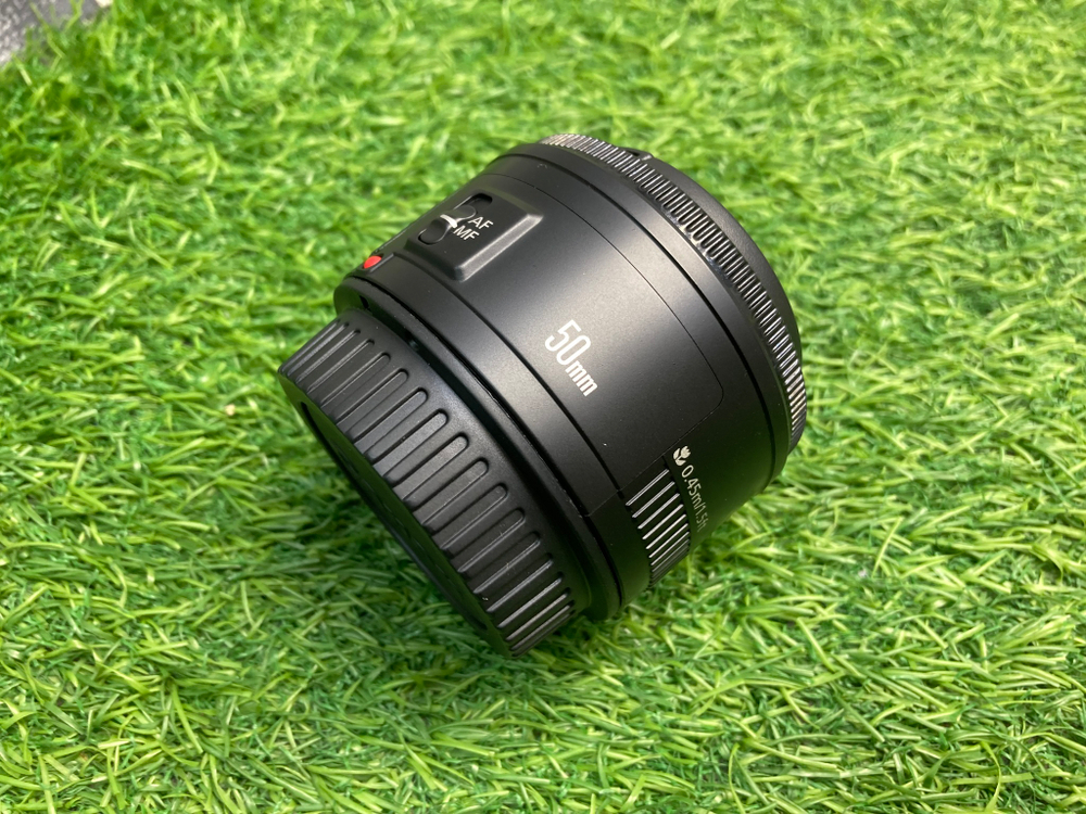 Canon EF 50mm 1.8 II