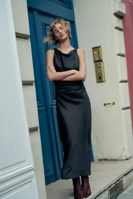 ZARA ПЛАТЬЕ МИДИ ИЗ САТИНА, ЧЕРНЫЙ