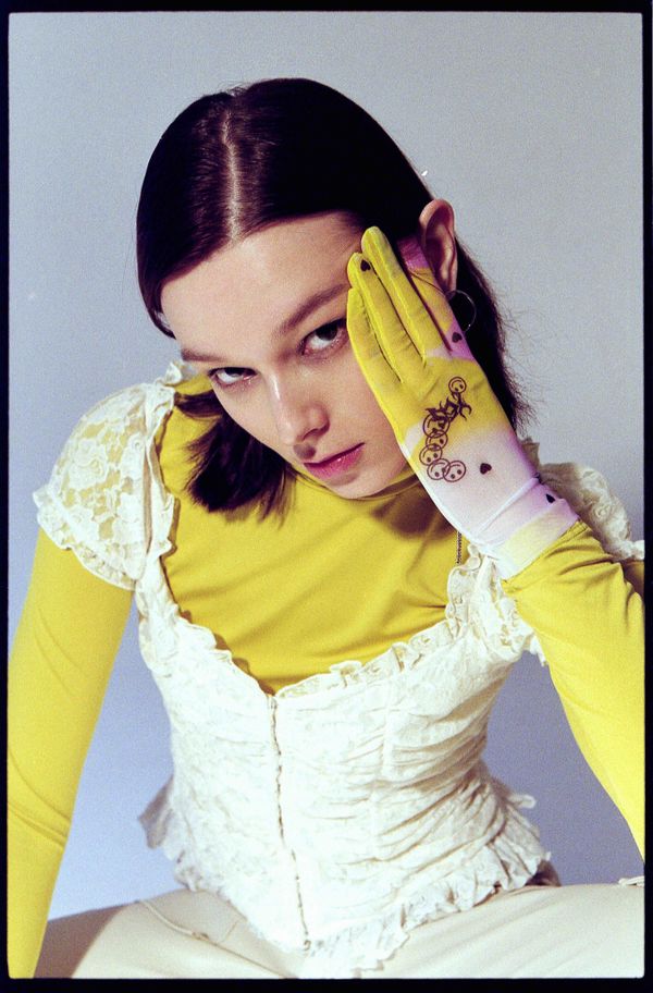 Перчатки Smile желтые - фото 3