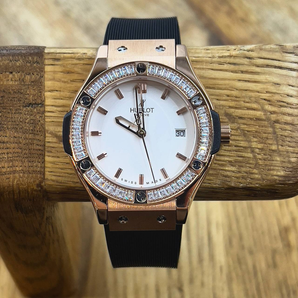 Часы Hublot