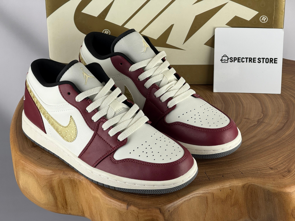 Nike Air Jordan 1 Low SE Year of the Dragon - Red