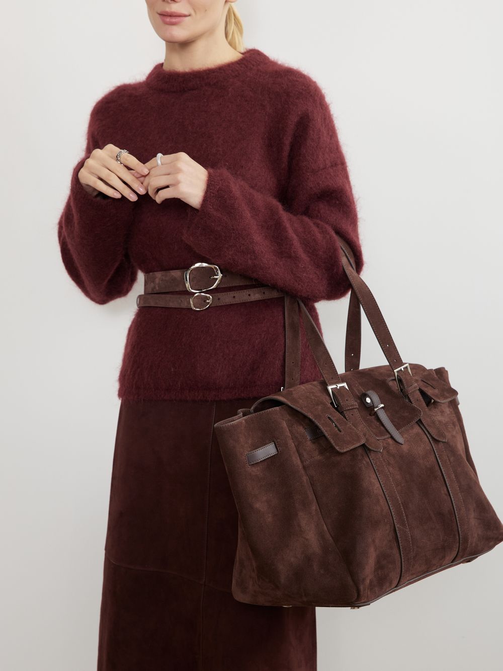 БАЗОВЫЙ РЕМЕНЬ С МЯТОЙ ПРЯЖКОЙ ЗАМША ТЕМНЫЙ ШОКОЛАД