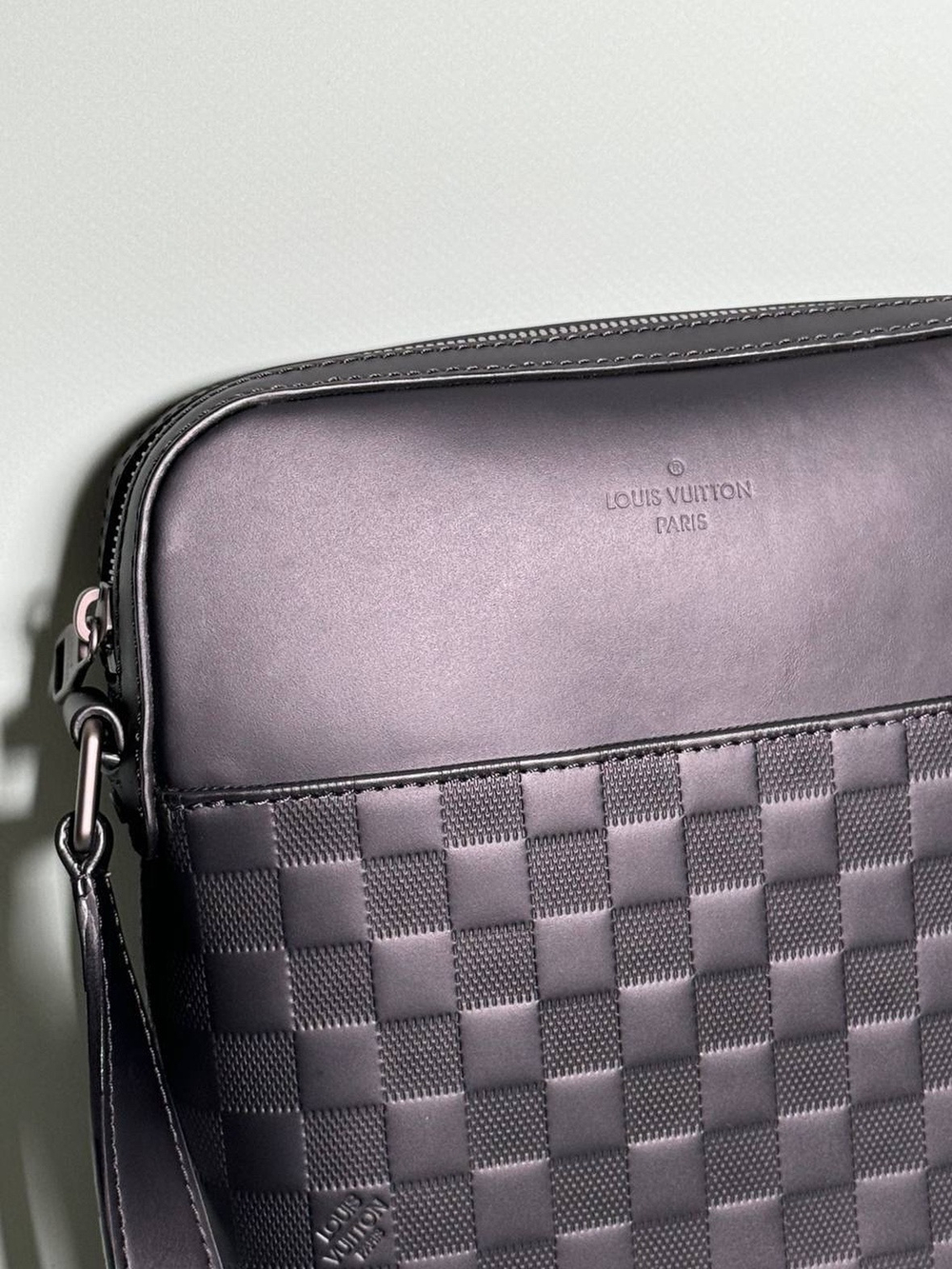 Сумка через плечо Louis Vuitton