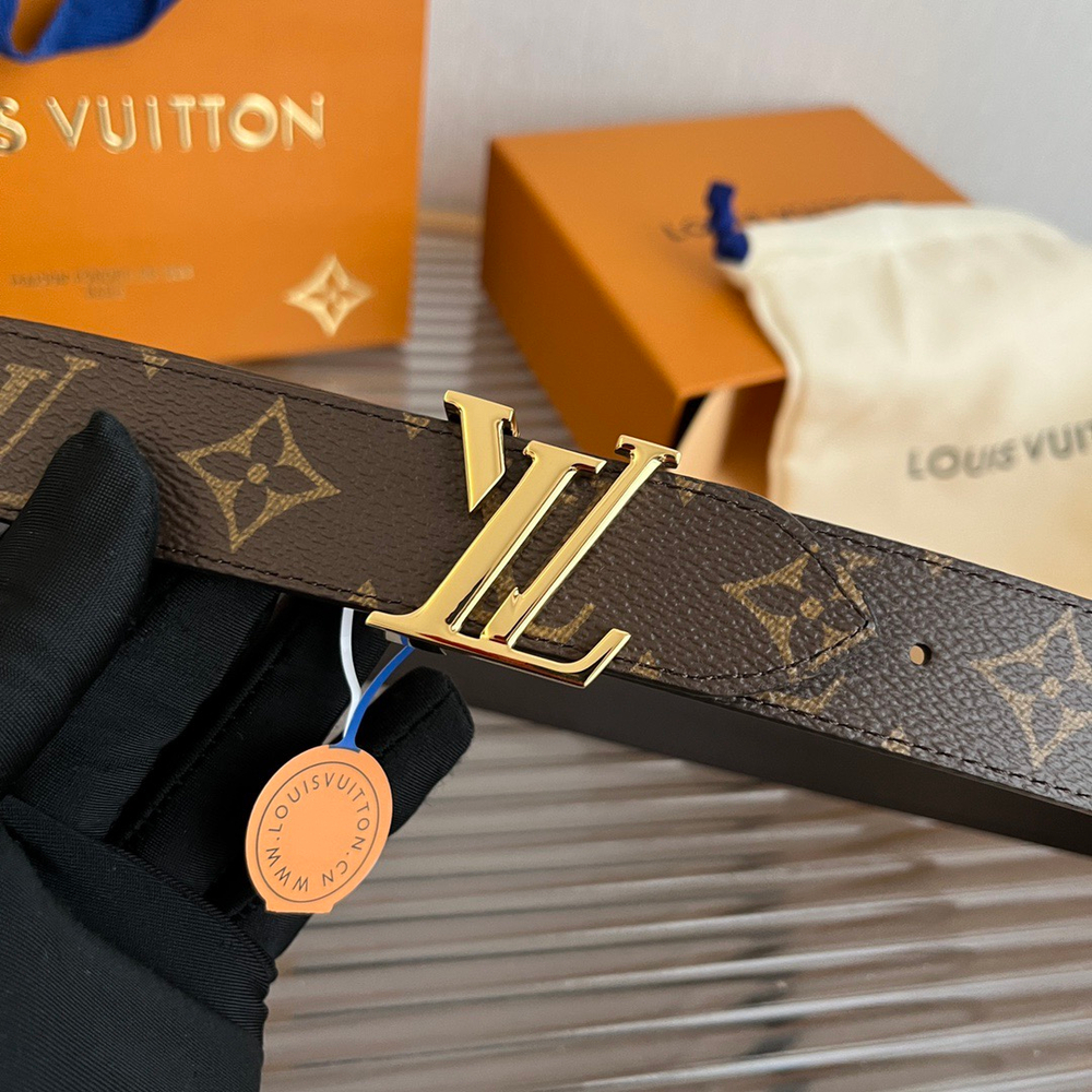 Ремень двухсторонний с узором