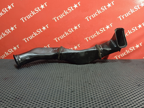 Патрубок отопителя