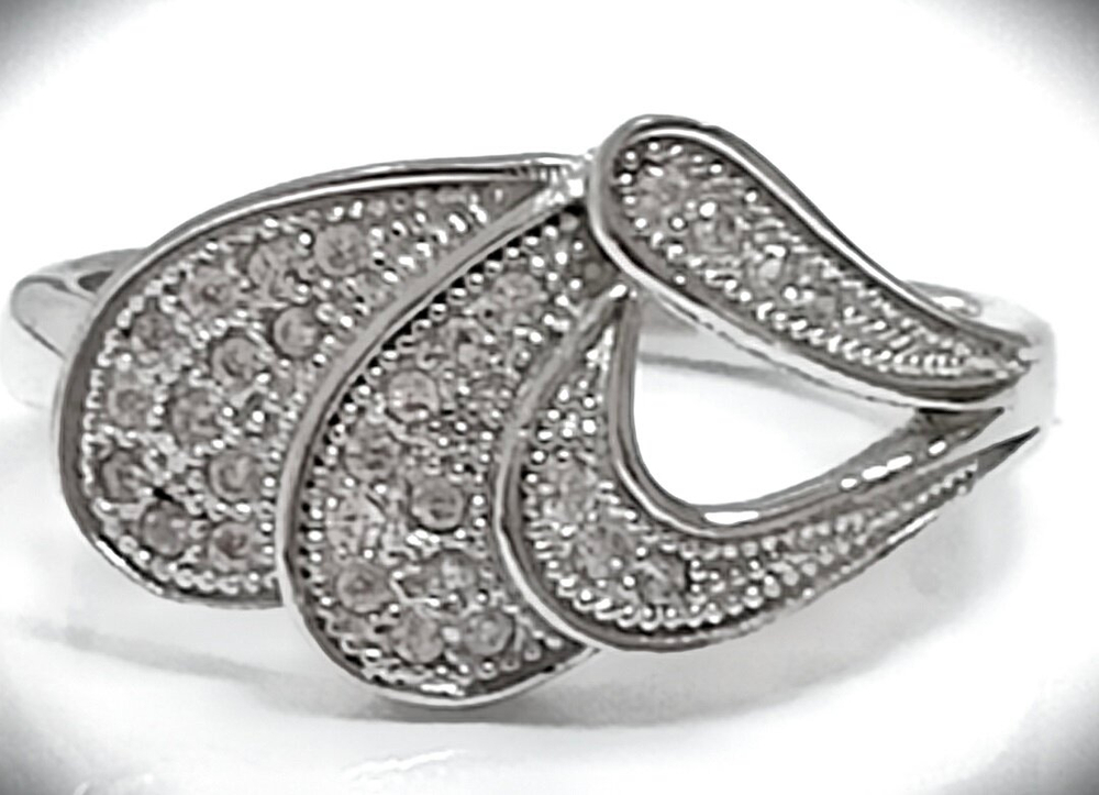 Ювелирное кольцо Эстерелла