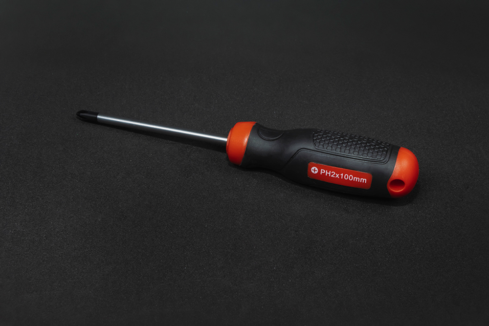Отвертка крестовая PH2х100 CS-30.5.6