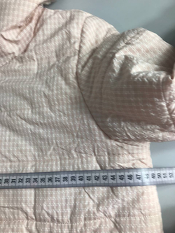 Куртка Ostin приятного цвета, маркировка S, визуально на 44 размер