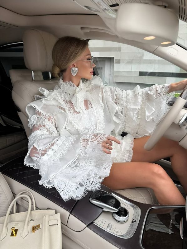 Блуза из кружева