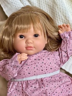 Кукла Berbesa мягконабивная 42см SANDRA в пакете (4425K)