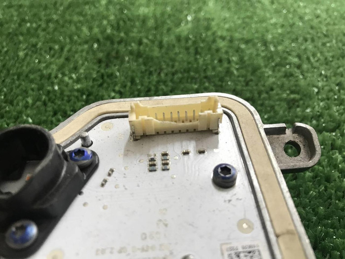 Блок управления фары левый Audi Q5 2 80A (17-20)