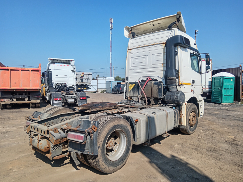 КамАЗ 5490 4x2 Седельный тягач 5490-S5 (Дизельный, 12,0 л, 401 л.с., МТ)