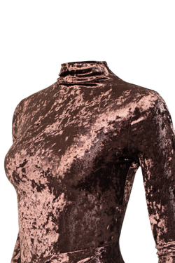 «SCULPTING velvet dress» Платье из эластичного бархата с разрезом.