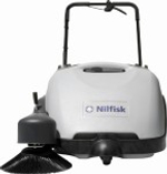 Машина подметальная NILFISK SW750 с приводом хода (АКБ гель 50Ah) 9084701010