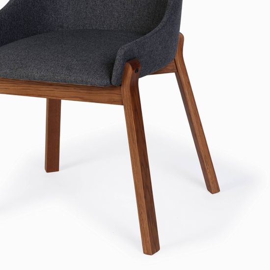 Обеденный стул Safia ткань серый графит, деревянные ножки цвет орех