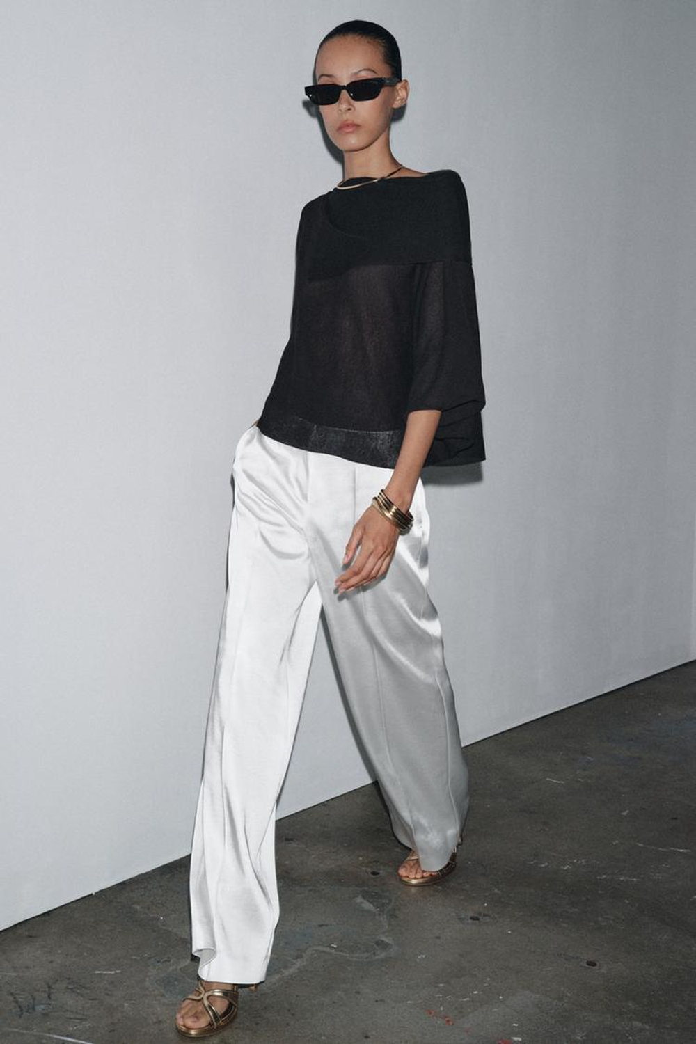 ZARA ОДНОТОННЫЙ ТРИКОТАЖНЫЙ ТОП-НАКИДКА, ЧЕРНЫЙ