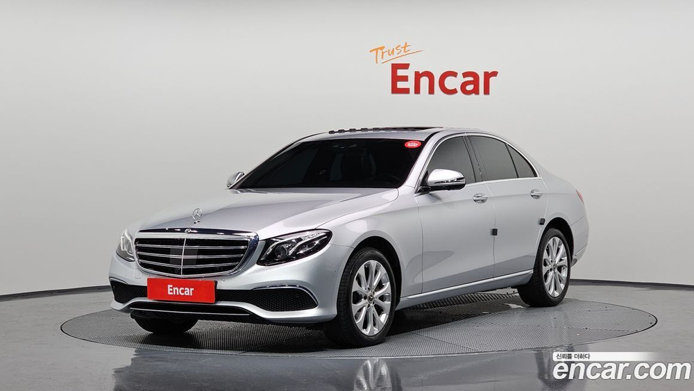Mercedes-Benz E-Class W213 E300 4MATIC Exclusive (09.2020)