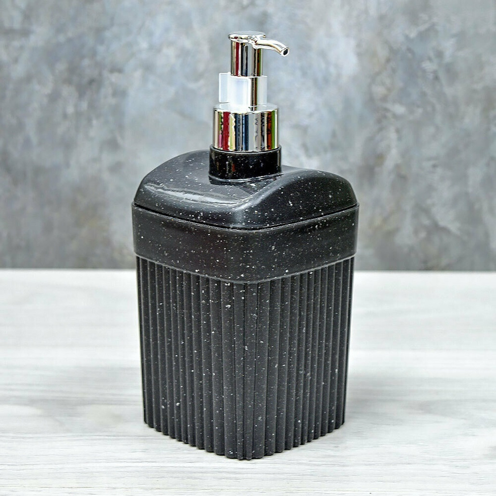 Диспенсер для жидкого мыла 0,65л "Velvet", 90*90*187мм