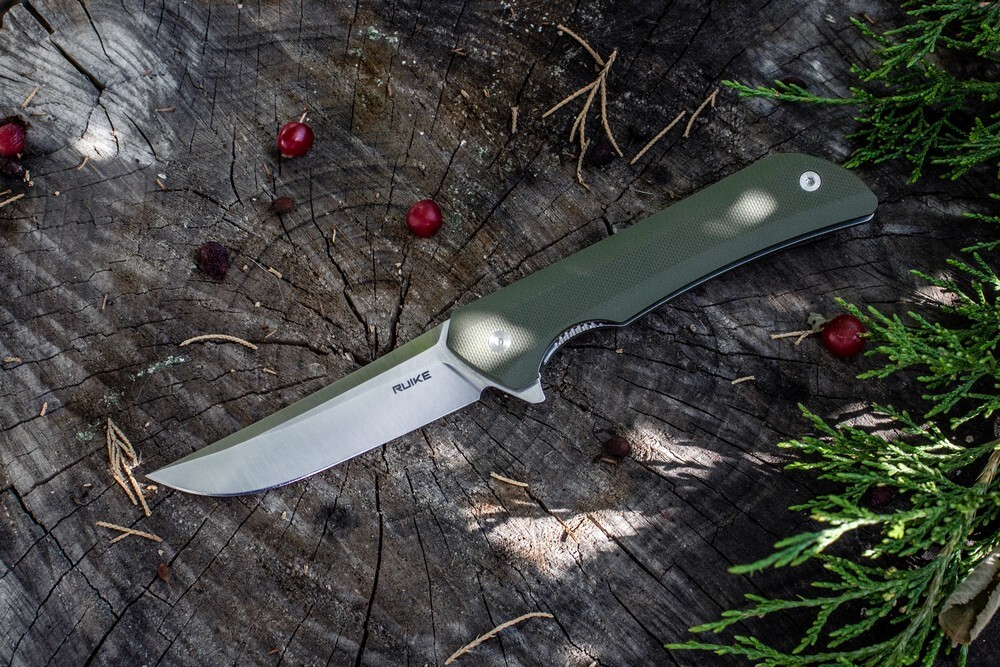 Нож Ruike Hussar P121 зеленый, P121-G