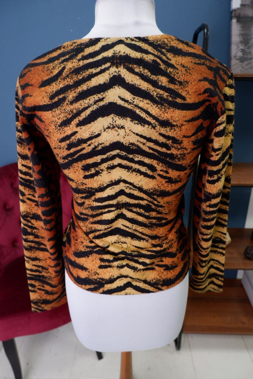 Кардиган  Sacred Hawk модный 44 размер, новый