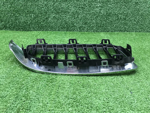 Решетка радиатора левая BMW 4er F32 (2013-2020)