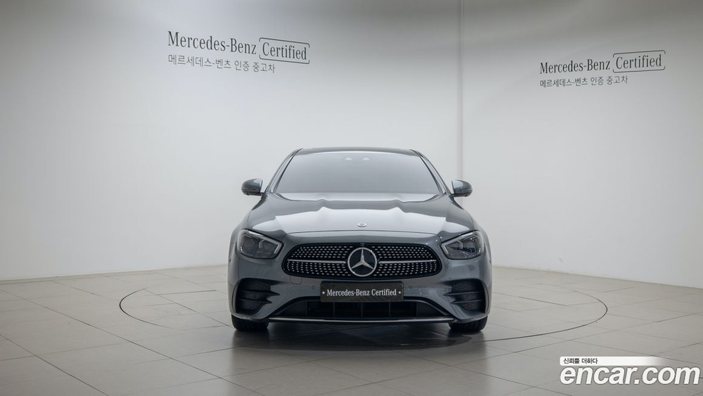 Mercedes-Benz E-Class W213 E220d 4MATIC AMG Line (08.2021)