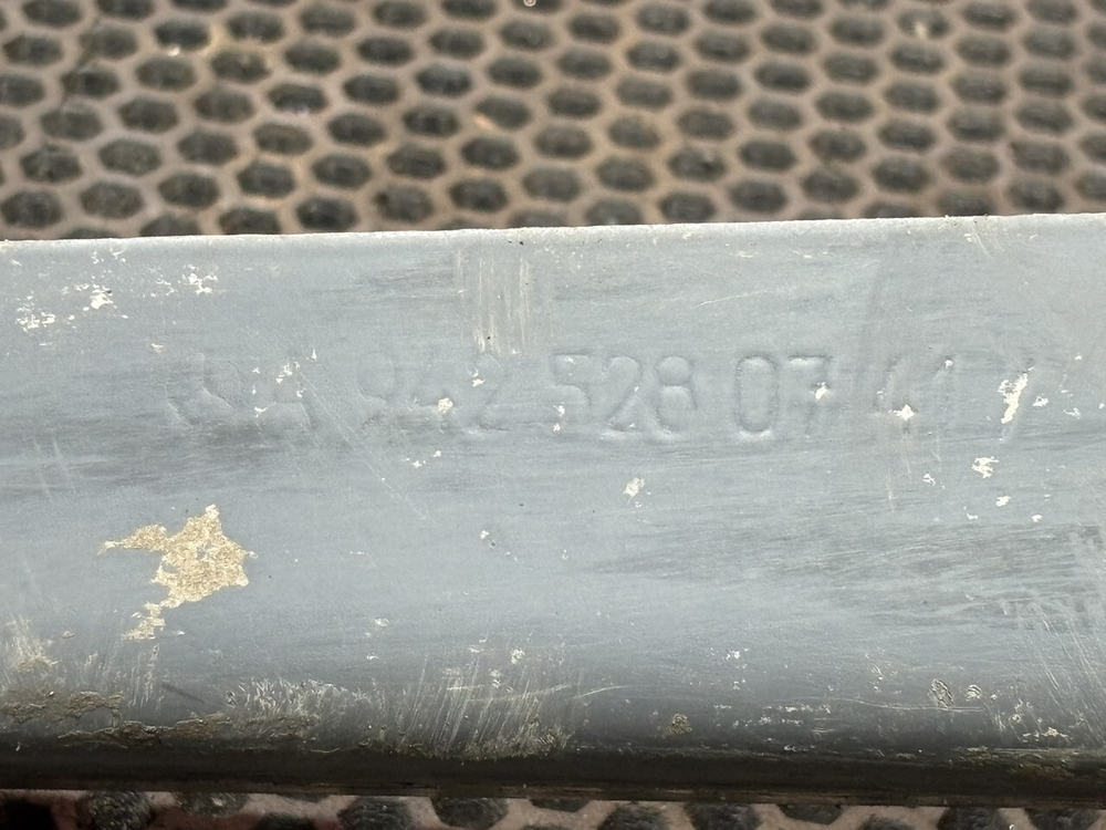 Кронштейн воздушного фильтра