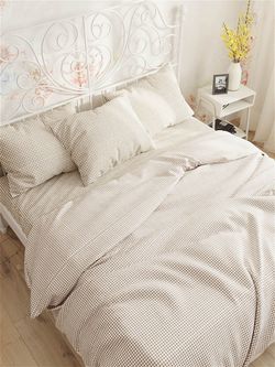 Постельное белье Сказка "Бежевая клеточка" 2-спальный Наволочка 50х70 см 2 шт Простынь на резинке 160х200 см Пододеяльник 175х215 см, перкаль