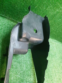 Воздуховод правый Bentley Bentayga (2020-н.в.)