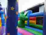 Коммерческий батут "Космические зверята" 12*6*6 м