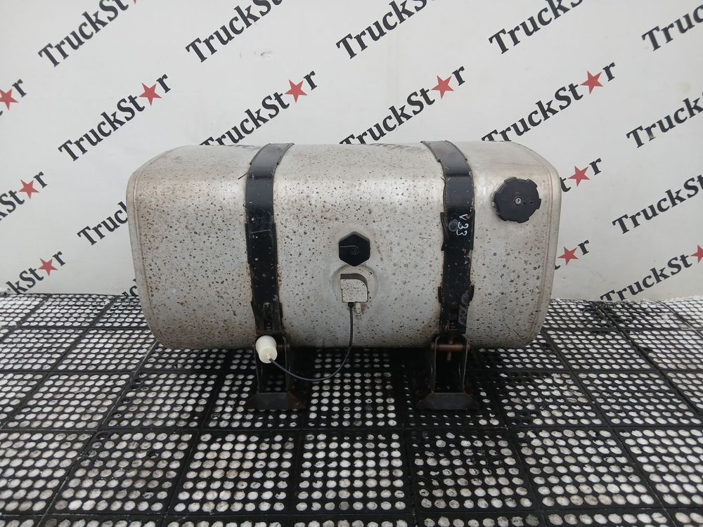 Бак топливный 490L