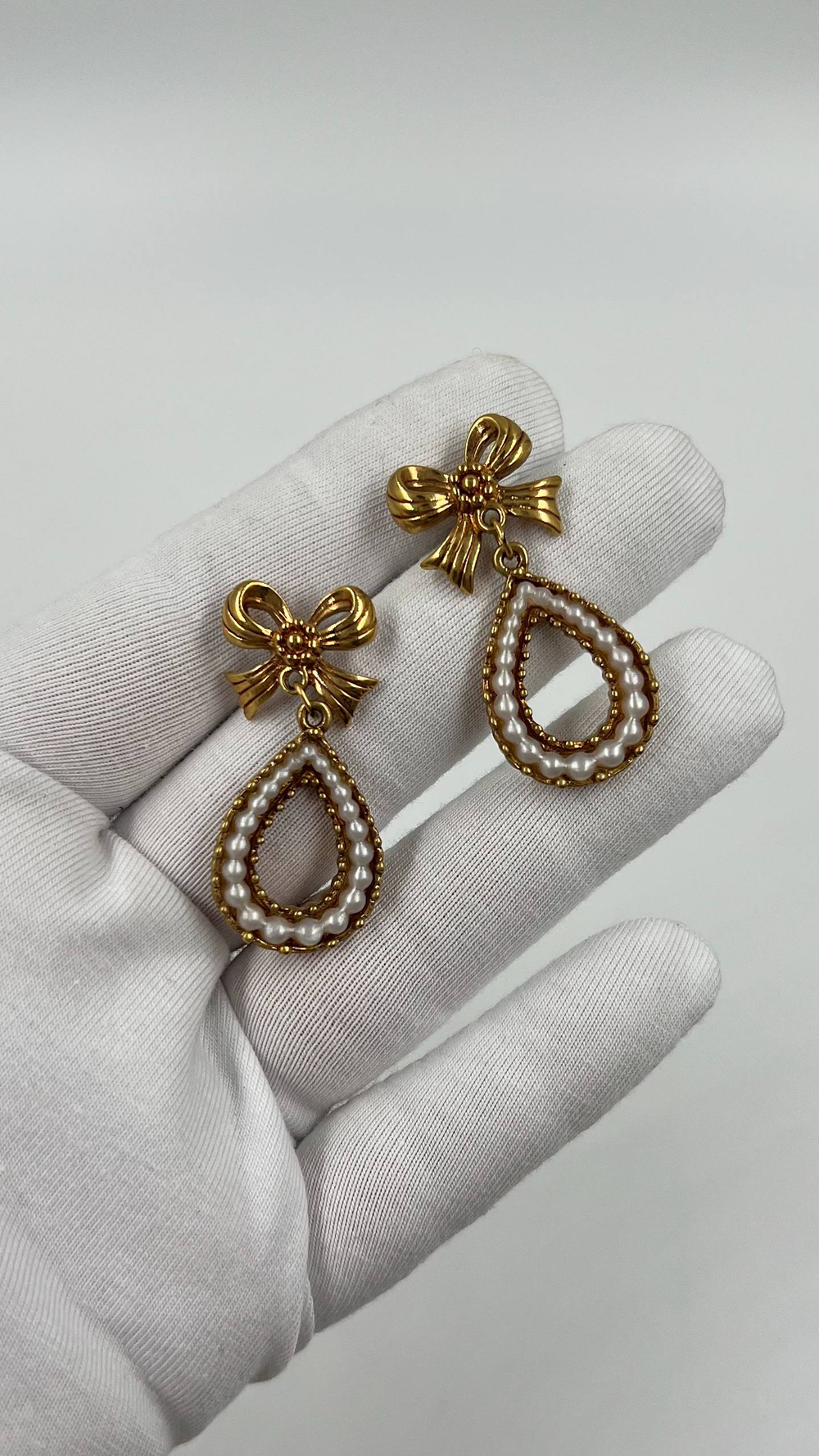 Серьги с бантами Avon