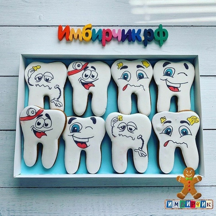 Имбирные пряники День медика