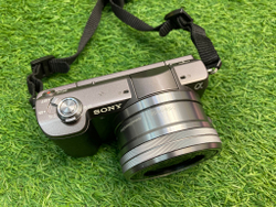 Sony A5100 kit 16-50mm 5.600 кадров