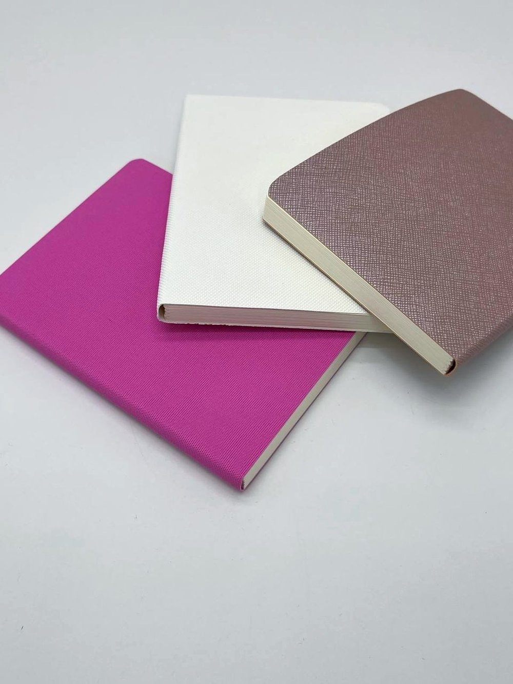 Набор 3 блокнота 88л (138*102мм) линейка розовый, перламутровый, белый (5447-4)