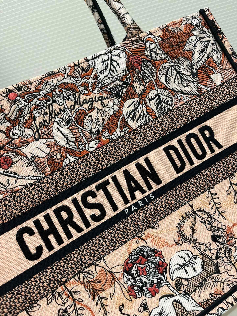Christian Dior Book Tote 36 cm