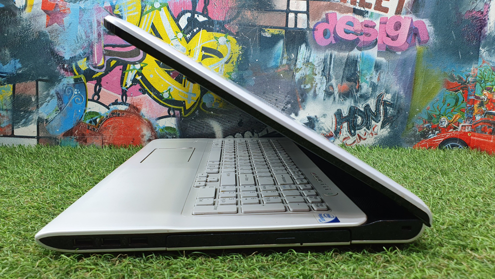 Ноутбук 17" Sony покупка/продажа