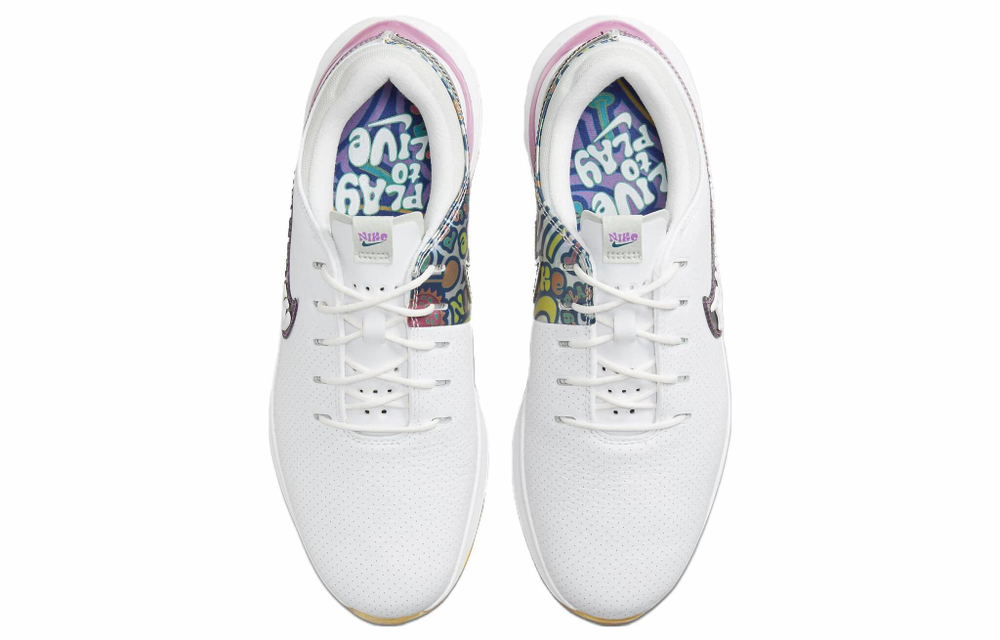 Кроссовки Nike Air Zoom Victory Tour 3 Nrg