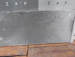 Радиатор охлаждения АКБ Mercedes GLE (V167) 18-нв Б/У Оригинал A1675000400