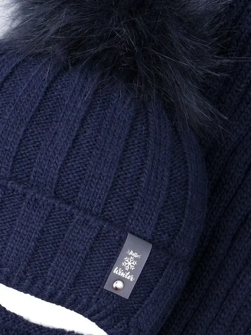 Шапка детская зимняя с помпоном и шарф