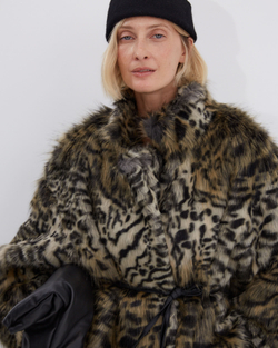 Шуба из искусственного меха Стелла Маккартни с принтом рысь