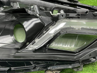 Стекло и корпус фары Toyota Camry xv70 (2017-2024)