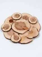 Деревянная подставка под горячее