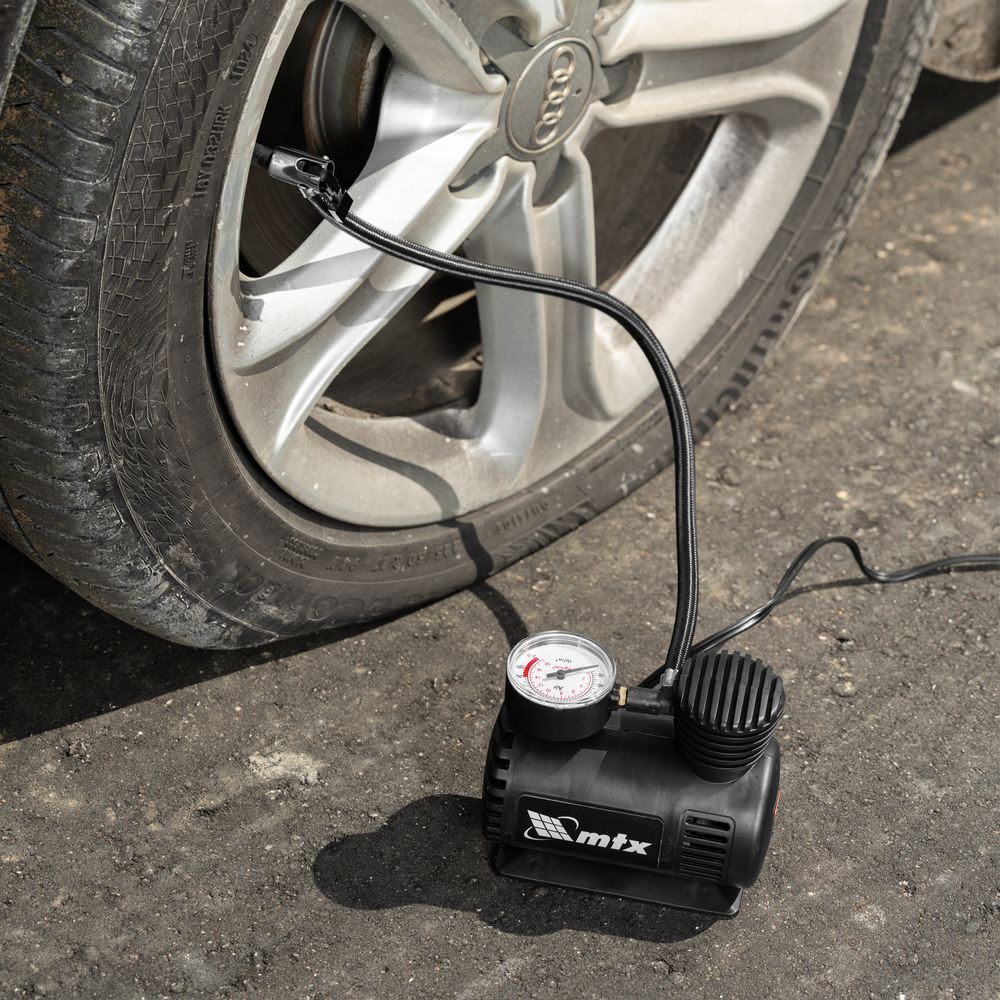 Компрессор автомобильный С-12, 12 В, 17 атм., 12 л/мин// MTX