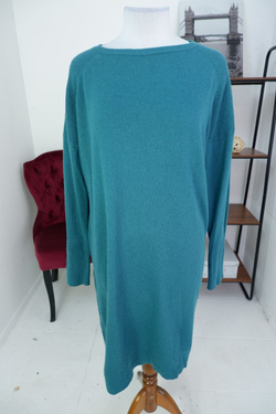 Платье Benetton изумрудного оттенка 44-46 размер