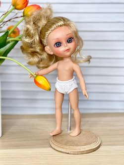 Кукла Nines виниловая 30см Dainty без одежды (2440W4)