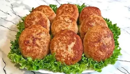 вес. КОТЛЕТЫ "Деревенские"  2,5 кг в уп.