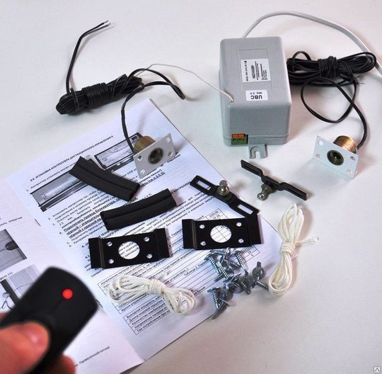 Электронный замок врезной для двухдверных торговых холодильников (купе)