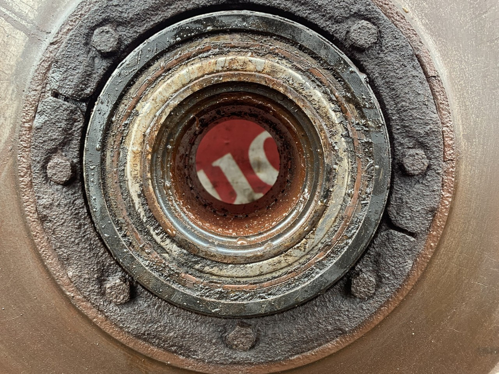 Ступица передняя 2017г