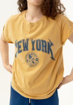 Футболка со скрученным рукавом Bowery NYC "New York" Honey